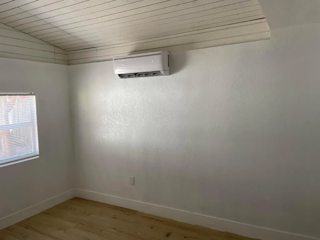 265 NE 46th Street Deerfield Beach FL 33064