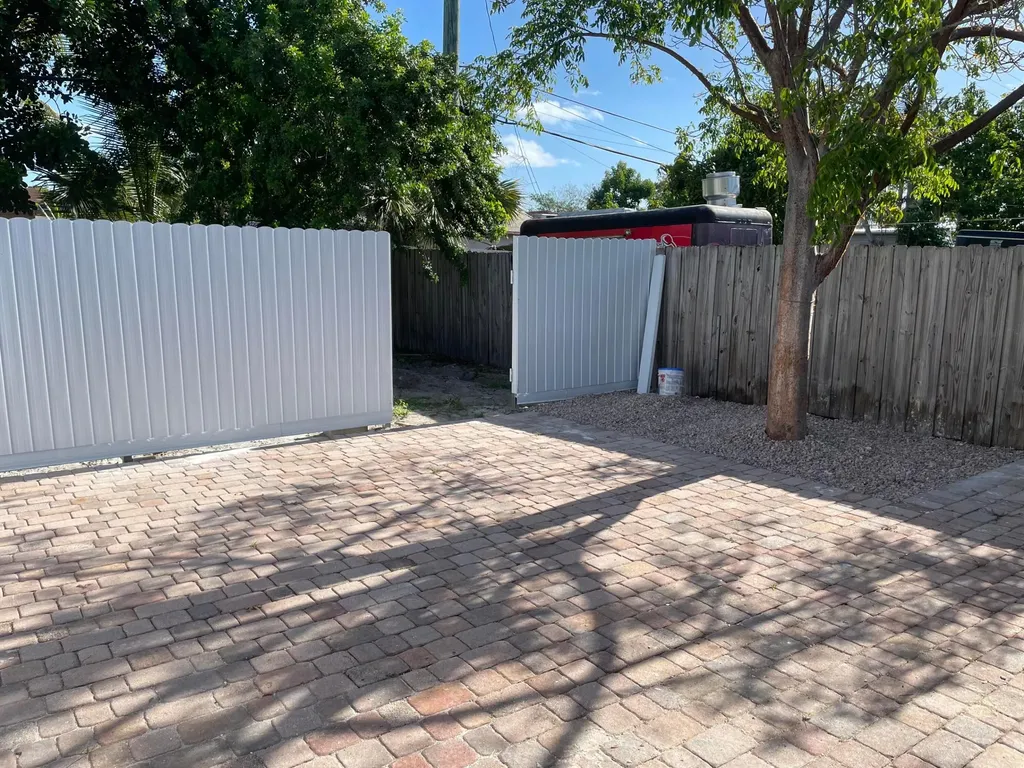 265 NE 46th Street Deerfield Beach FL 33064