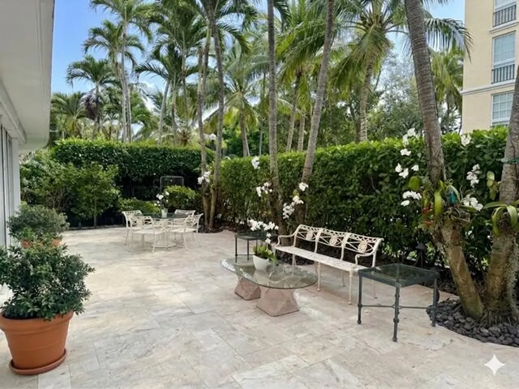 315 S Lake Drive Palm Beach FL 33480