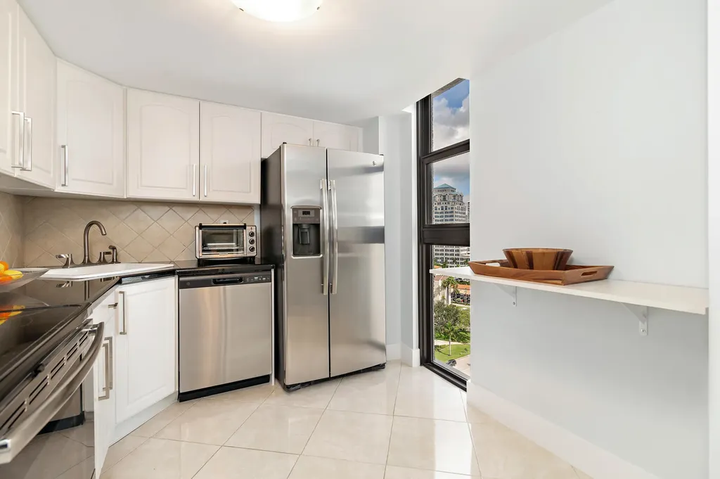 1200 S Flagler Drive West Palm Beach FL 33401