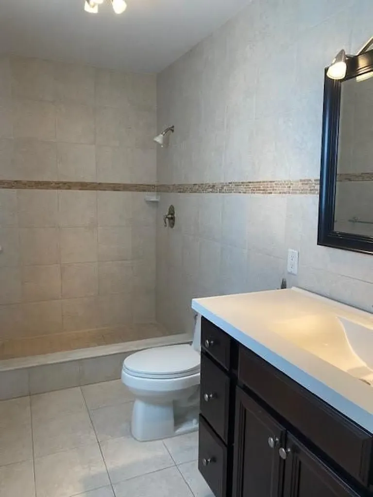 5910 NE 21st Way Fort Lauderdale FL 33308