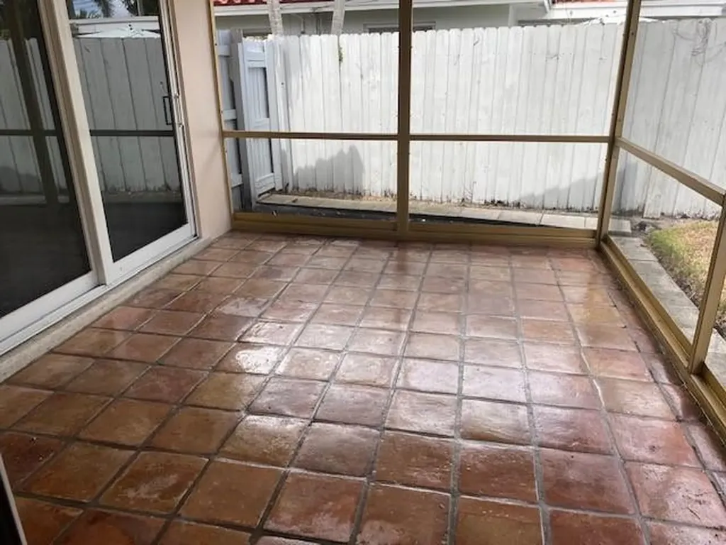 5910 NE 21st Way Fort Lauderdale FL 33308