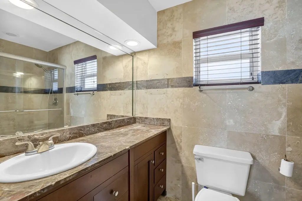 3221 NE 15th Street Pompano Beach FL 33062
