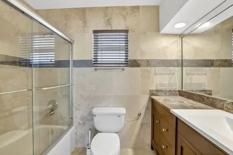 3221 NE 15th Street Pompano Beach FL 33062
