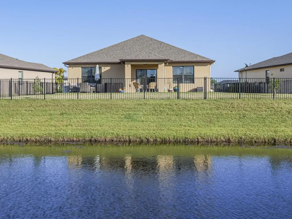 4103 Keeson Circle Vero Beach FL 32967