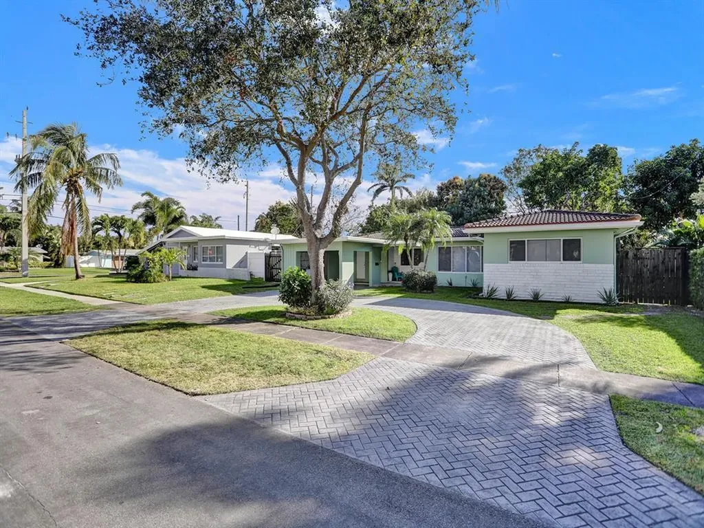 708 NE 24th Avenue Pompano Beach FL 33062