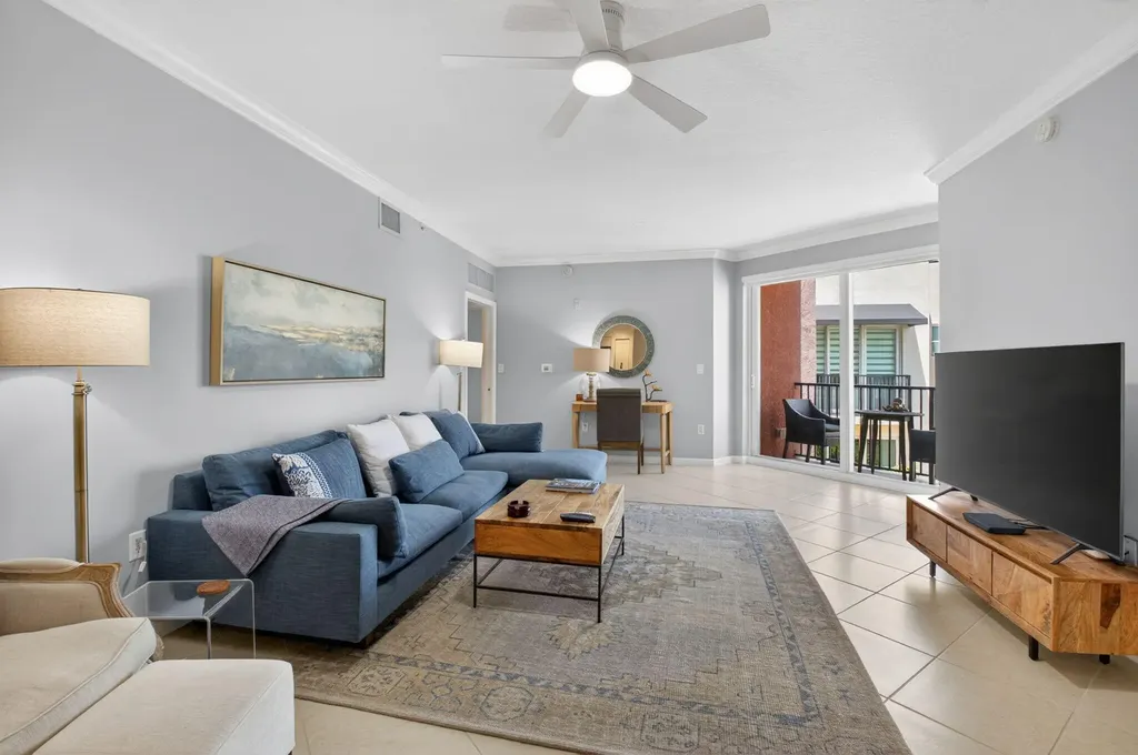 225 NE 1st Street Delray Beach FL 33444