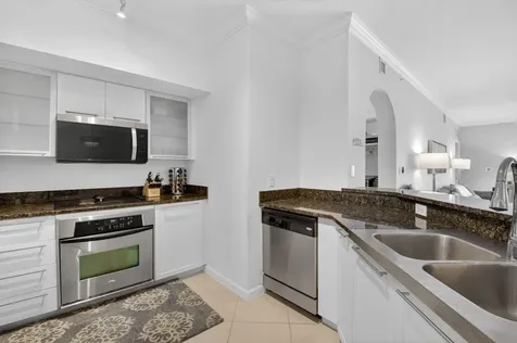 225 NE 1st Street Delray Beach FL 33444