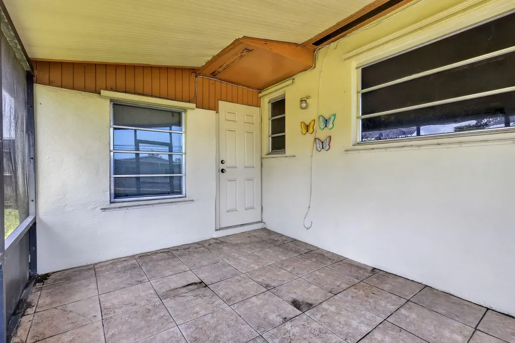 20131 NW 14th Place Miami Gardens FL 33169