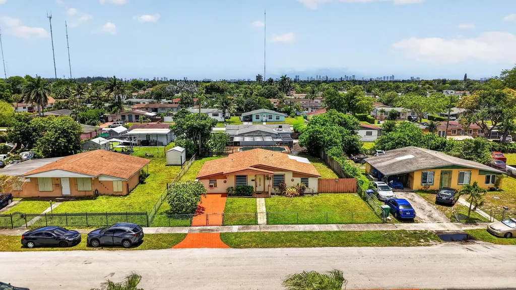 20131 NW 14th Place Miami Gardens FL 33169