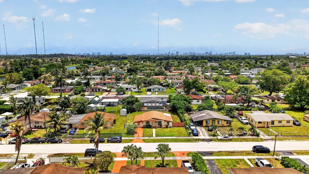 20131 NW 14th Place Miami Gardens FL 33169