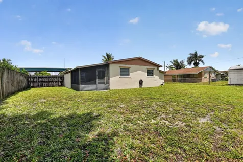 20131 NW 14th Place Miami Gardens FL 33169