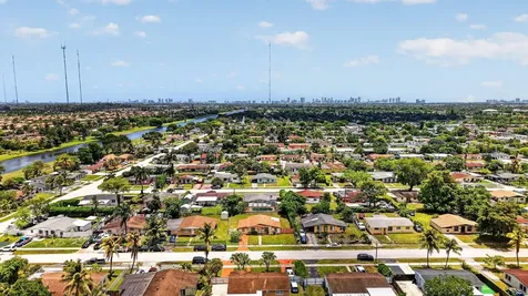 20131 NW 14th Place Miami Gardens FL 33169
