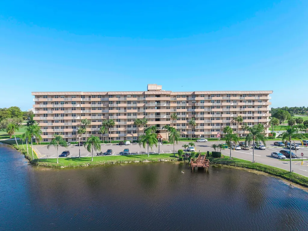 250 Jacaranda Drive Plantation FL 33324