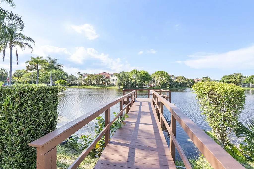 250 Jacaranda Drive Plantation FL 33324