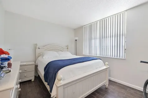 250 Jacaranda Drive Plantation FL 33324