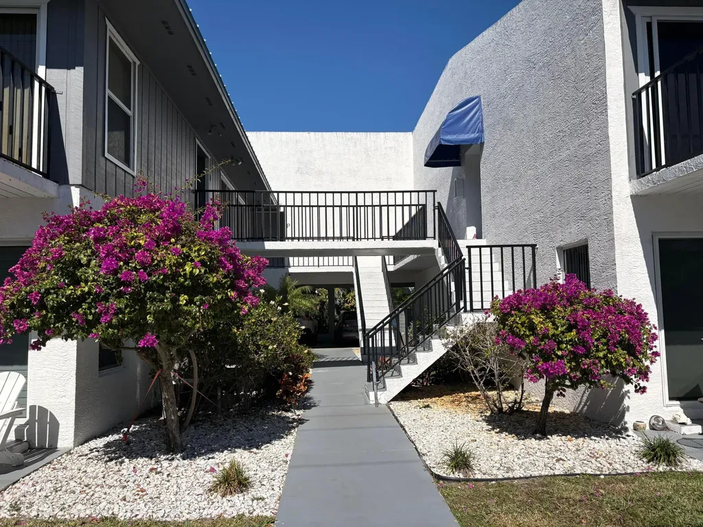 1180 Carlton Court Fort Pierce FL 34949
