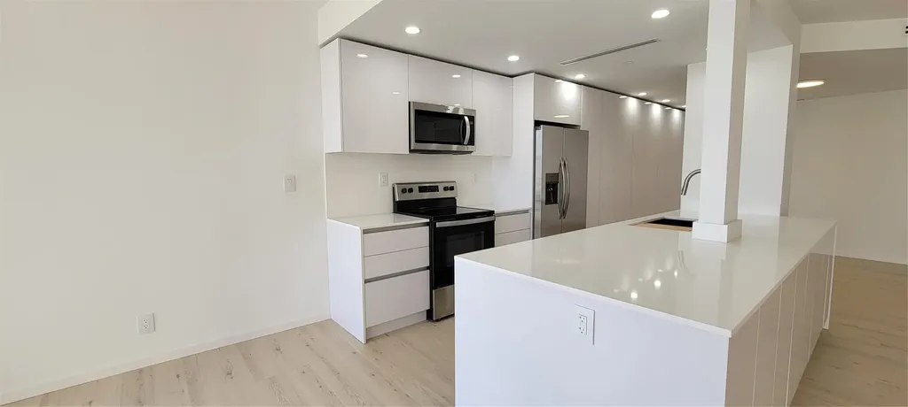 19355 Turnberry Way Aventura FL 33180