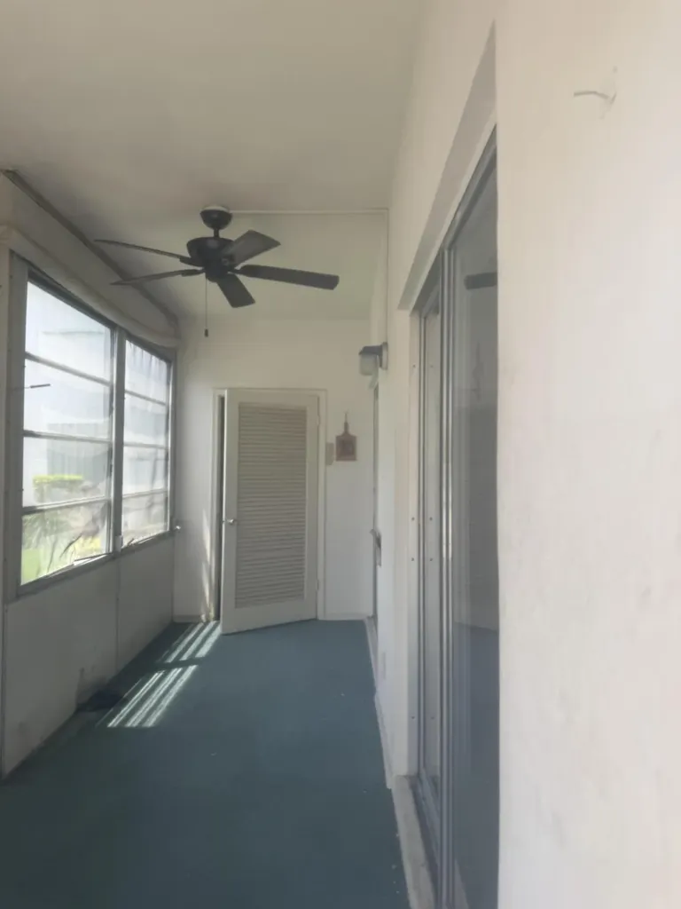 3040 Lake Osborne Drive Lake Worth Beach FL 33461