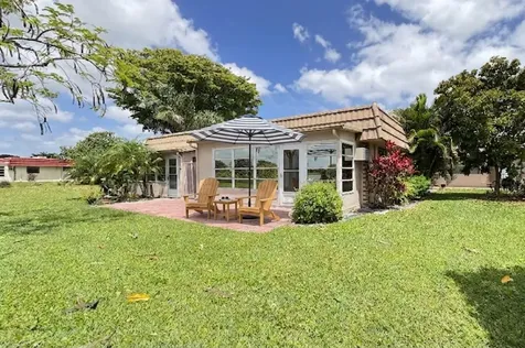 220 Seville J Delray Beach FL 33446