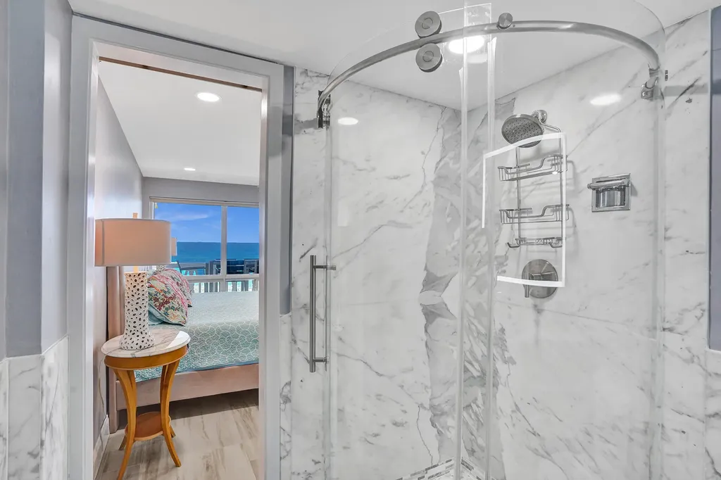 1169 Hillsboro Hillsboro Beach FL 33062