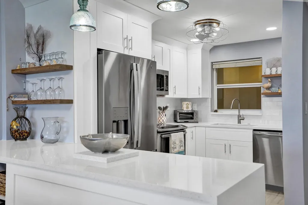 1169 Hillsboro Hillsboro Beach FL 33062