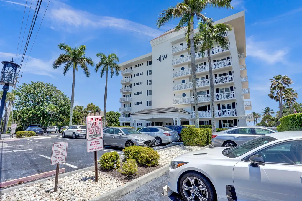 1169 Hillsboro Hillsboro Beach FL 33062