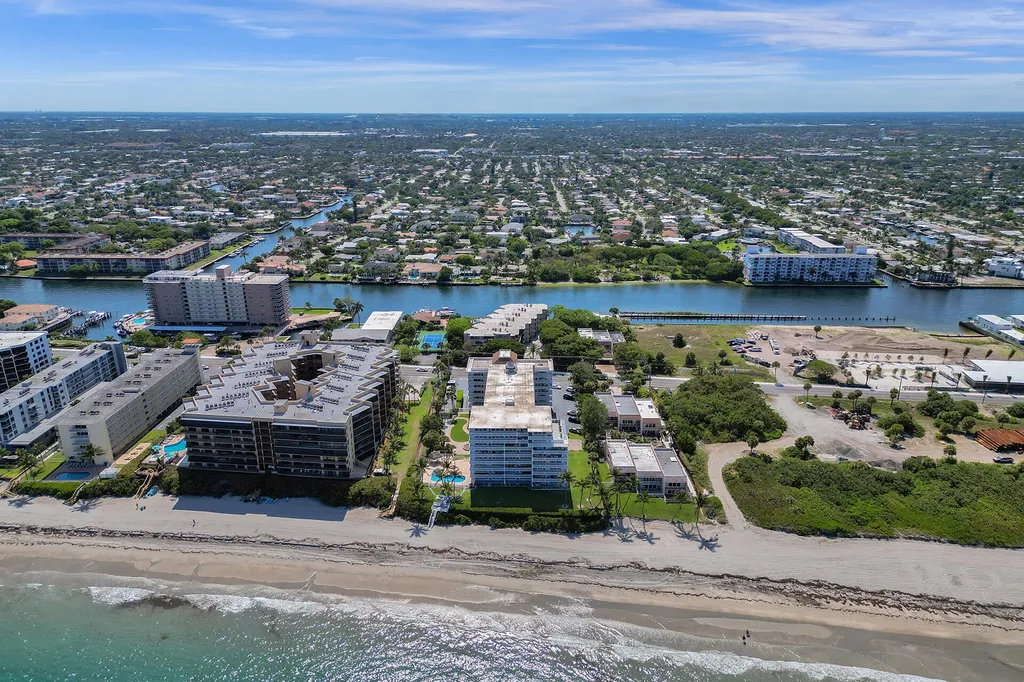 1169 Hillsboro Hillsboro Beach FL 33062