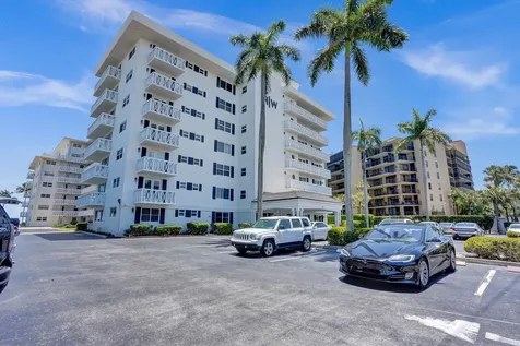 1169 Hillsboro Hillsboro Beach FL 33062