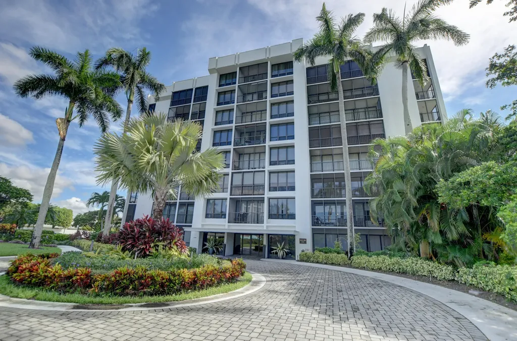 6797 Willow Wood Drive Boca Raton FL 33434
