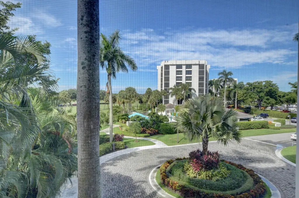 6797 Willow Wood Drive Boca Raton FL 33434