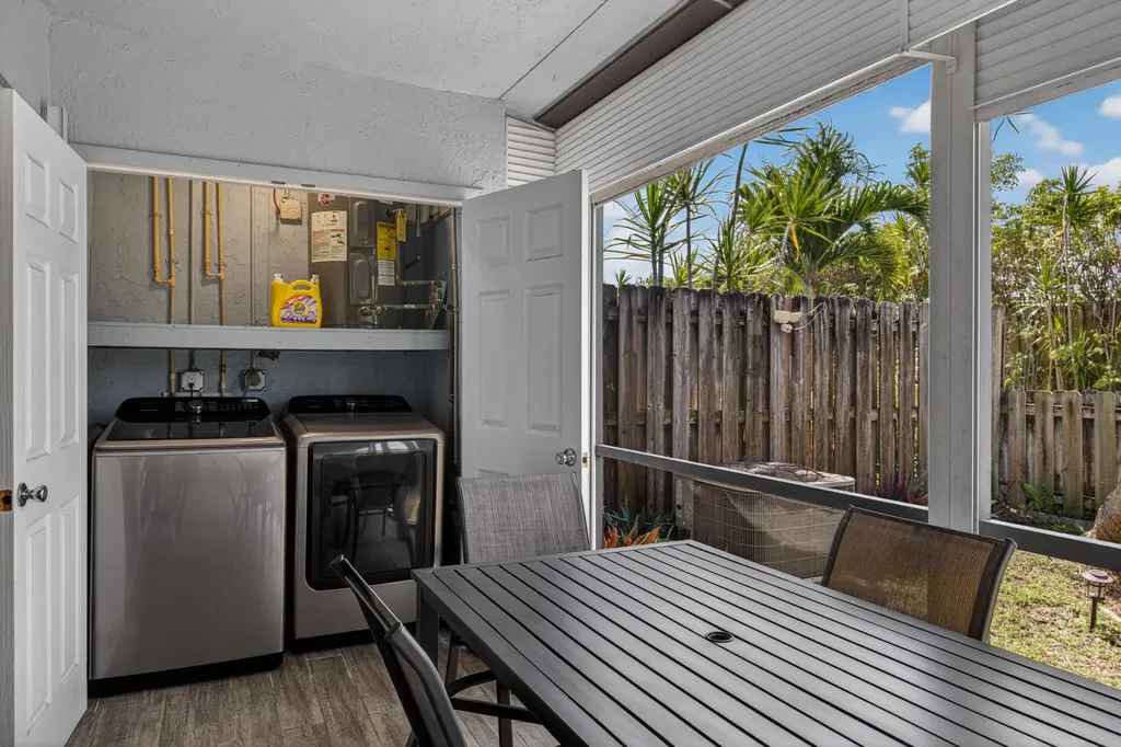 1036 E Lakes Drive Pompano Beach FL 33064