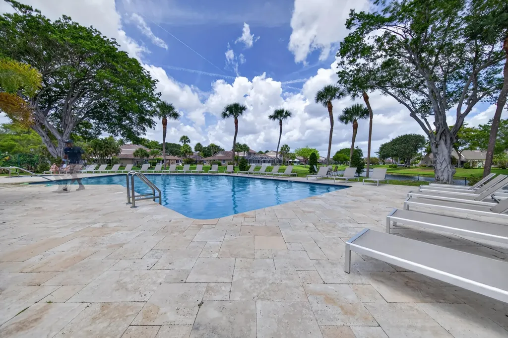 1036 E Lakes Drive Pompano Beach FL 33064