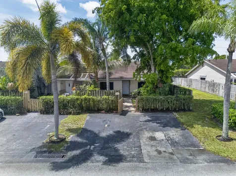 1036 E Lakes Drive Pompano Beach FL 33064