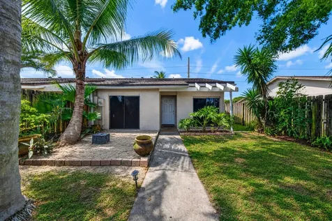 1036 E Lakes Drive Pompano Beach FL 33064