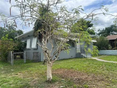 2218 Roosevelt Street Hollywood FL 33020