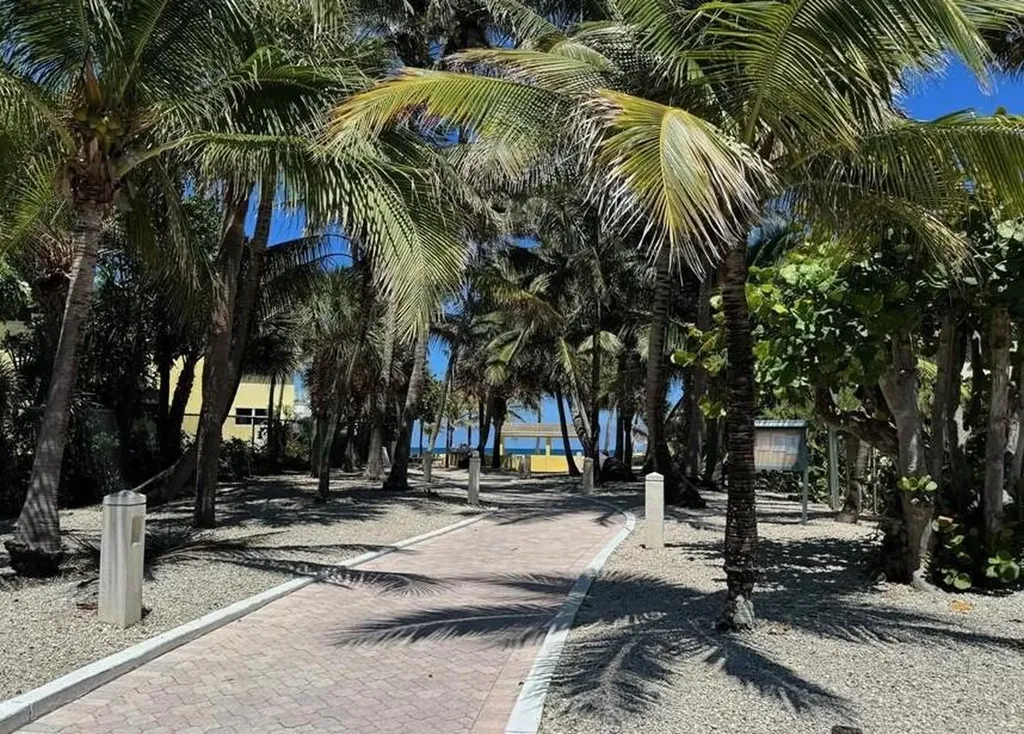 2020 Terra Mar Drive Pompano Beach FL 33062