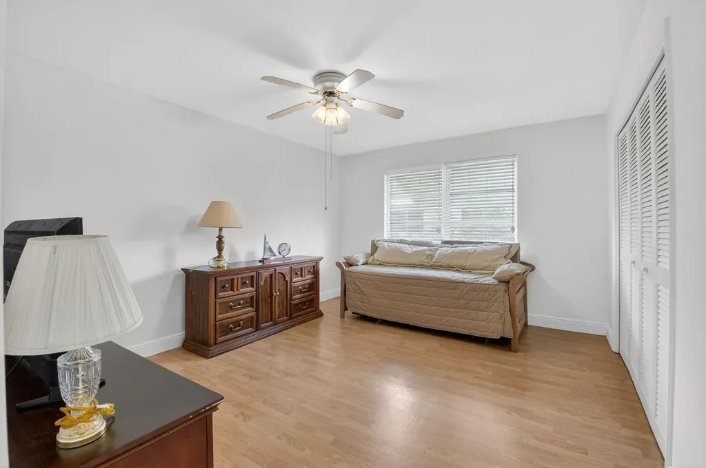 172 High Point Terrace W Delray Beach FL 33445