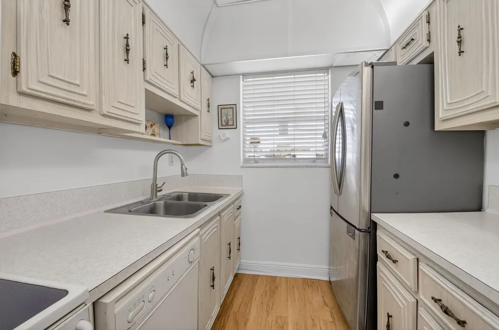 172 High Point Terrace W Delray Beach FL 33445
