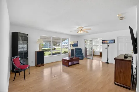 172 High Point Terrace W Delray Beach FL 33445