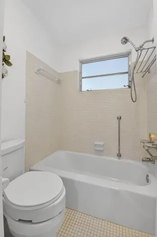 172 High Point Terrace W Delray Beach FL 33445