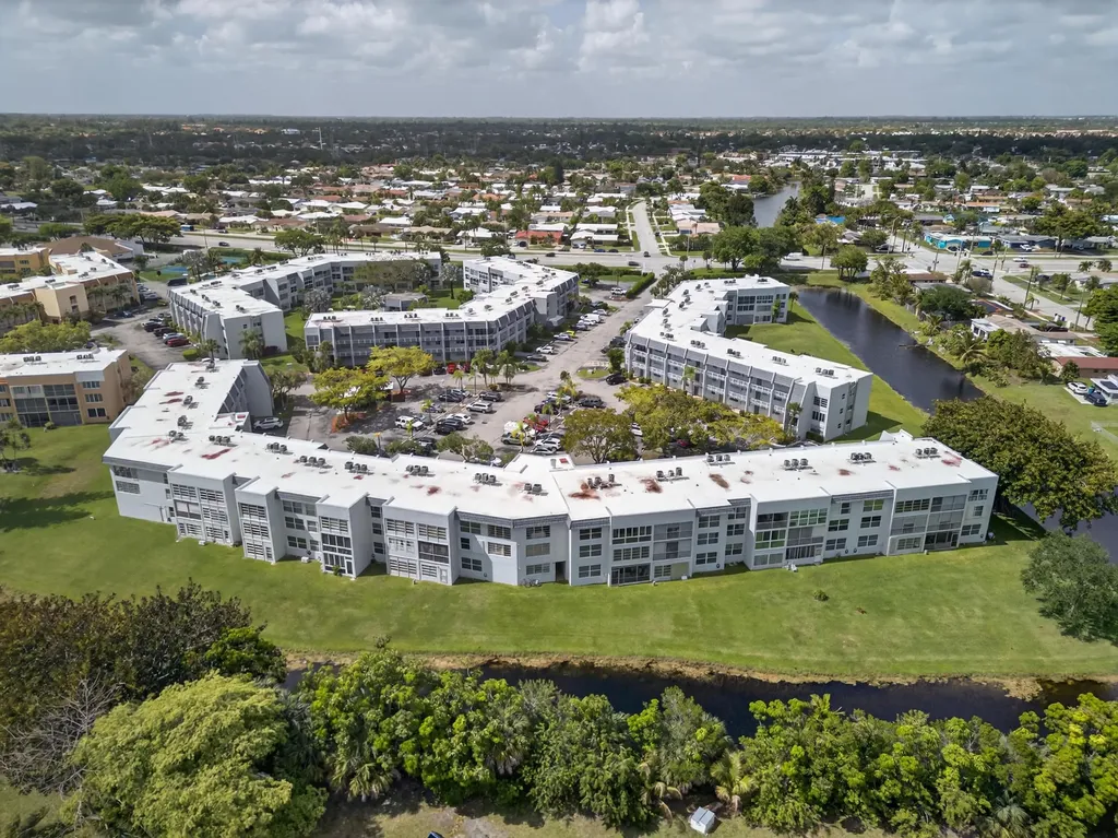 6570 Royal Palm Boulevard Margate FL 33063