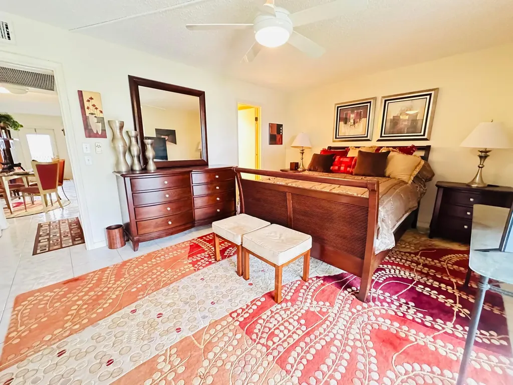 4038 Berkshire B Deerfield Beach FL 33442