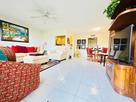 4038 Berkshire B Deerfield Beach FL 33442