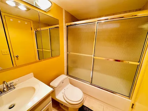 4038 Berkshire B Deerfield Beach FL 33442