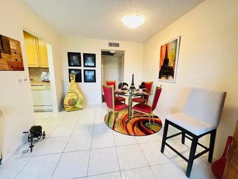 4038 Berkshire B Deerfield Beach FL 33442