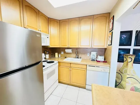4038 Berkshire B Deerfield Beach FL 33442