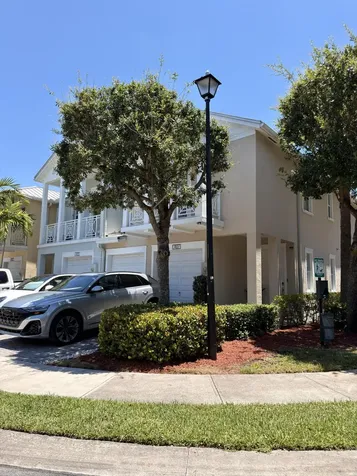 7407 NW 108th Path Doral FL 33178