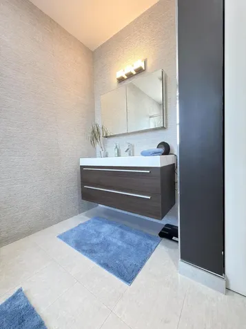 7407 NW 108th Path Doral FL 33178