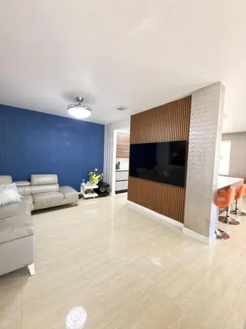 7407 NW 108th Path Doral FL 33178